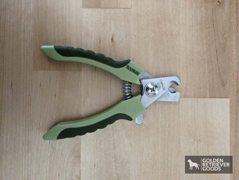 scissor dog nail clippers